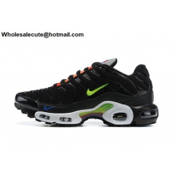 Mens Nike Air Max Plus Black Corduroy