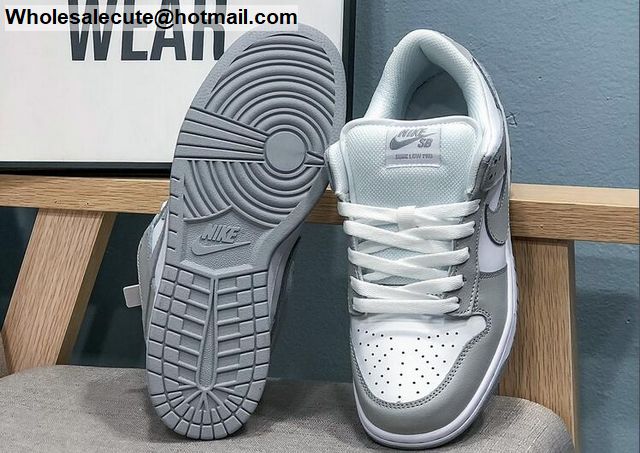 Nike Dunk Low White Grey